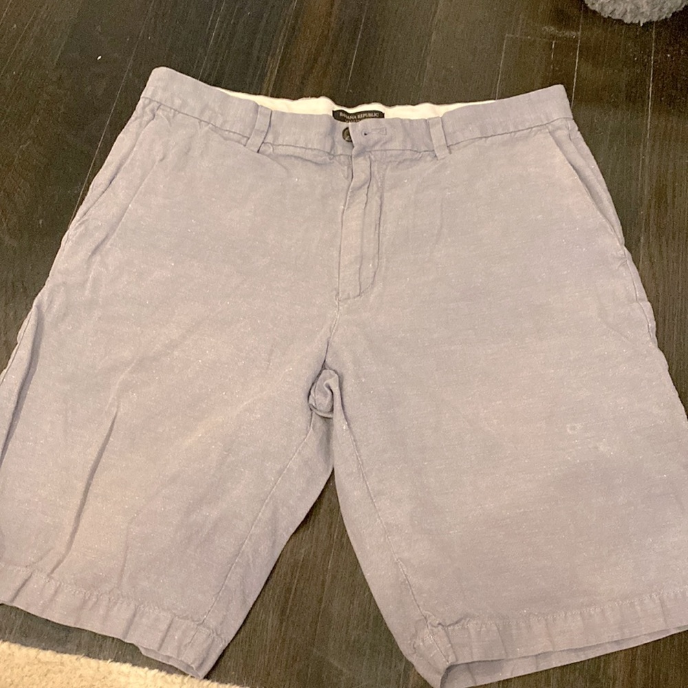 Banana Republic Emerson shorts size 34